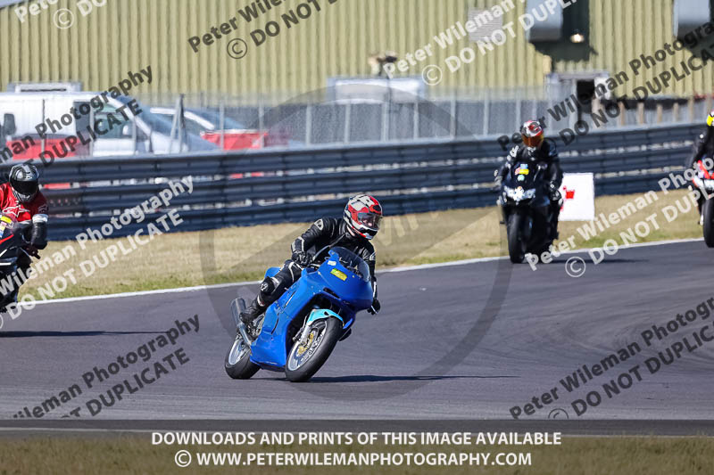 enduro digital images;event digital images;eventdigitalimages;no limits trackdays;peter wileman photography;racing digital images;snetterton;snetterton no limits trackday;snetterton photographs;snetterton trackday photographs;trackday digital images;trackday photos